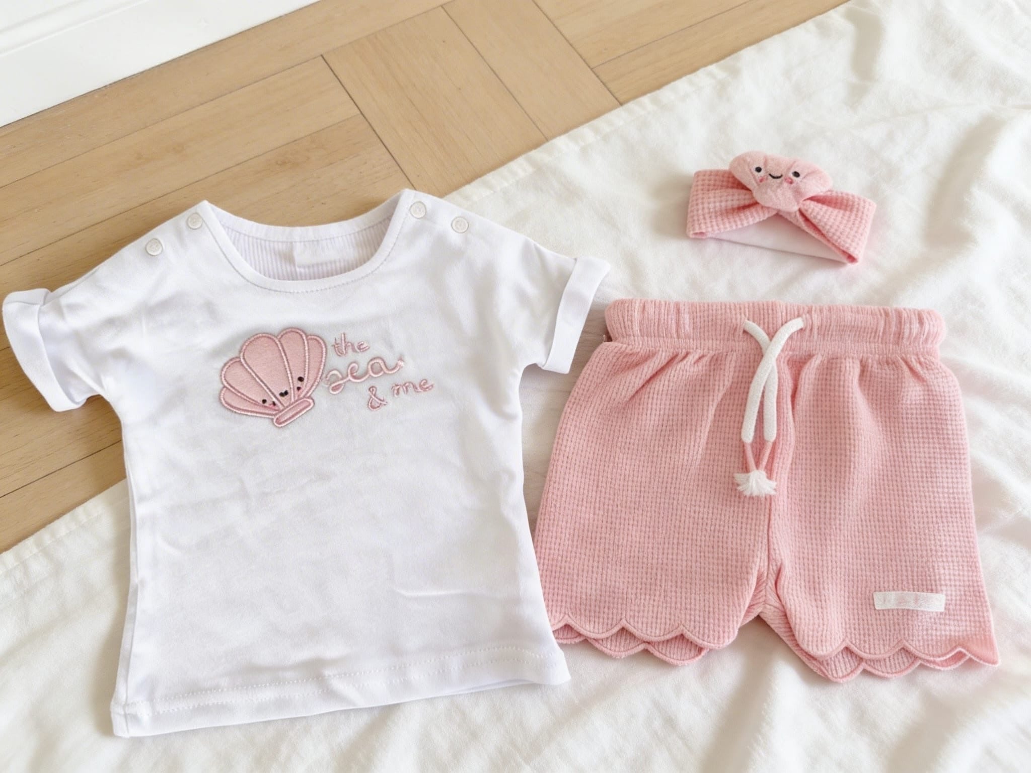 Baby Girls Waffle T-shirt And Shorts Set With Headband
